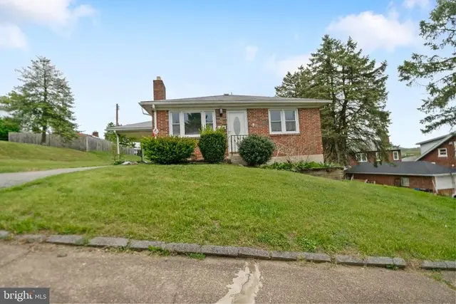 105 N 30th St, Harrisburg
