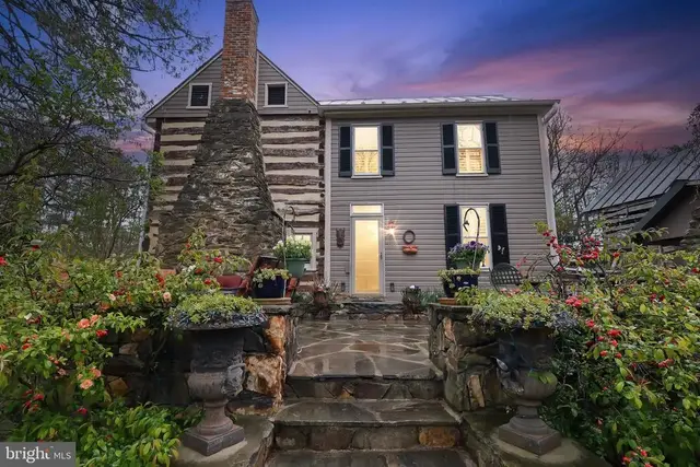 37275 Charles Town Pike, Hillsboro