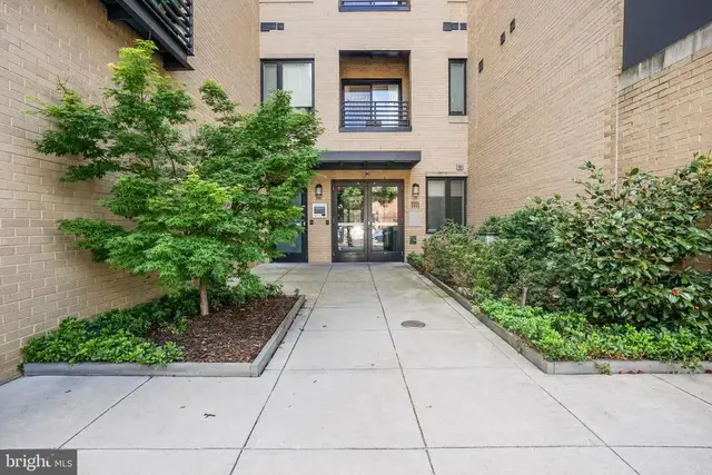 1111 Orren St Ne #310, Washington