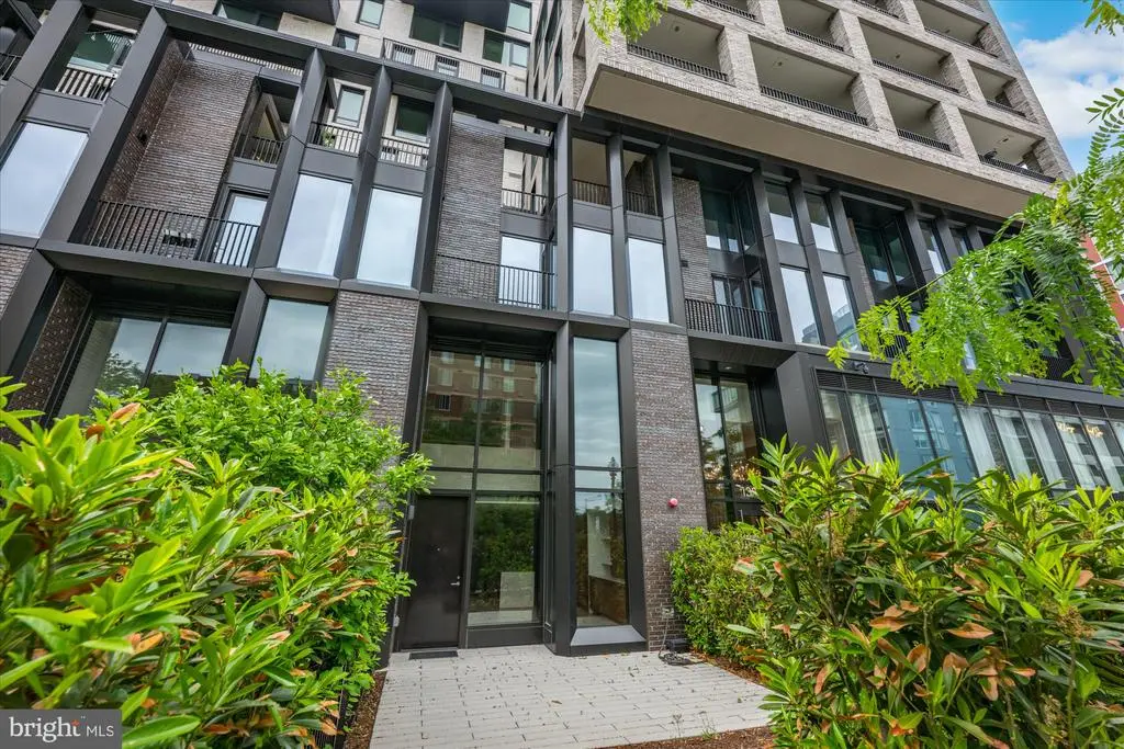 1336 8th St Nw #th5, WASHINGTON