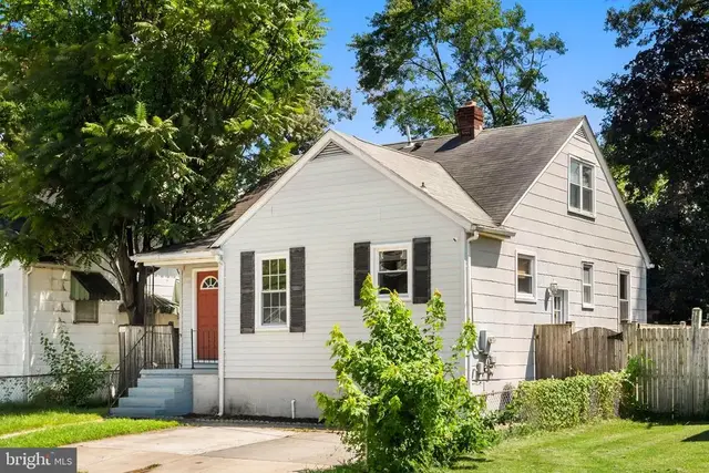 527 Stewart Ave, Glen Burnie
