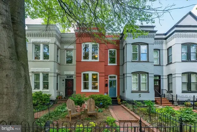 409 Kentucky Ave Se, Washington