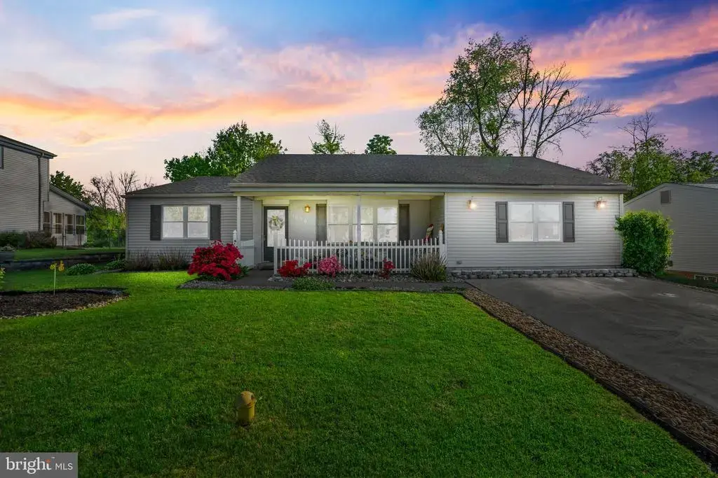 1839 Hollandale Dr, BENSALEM