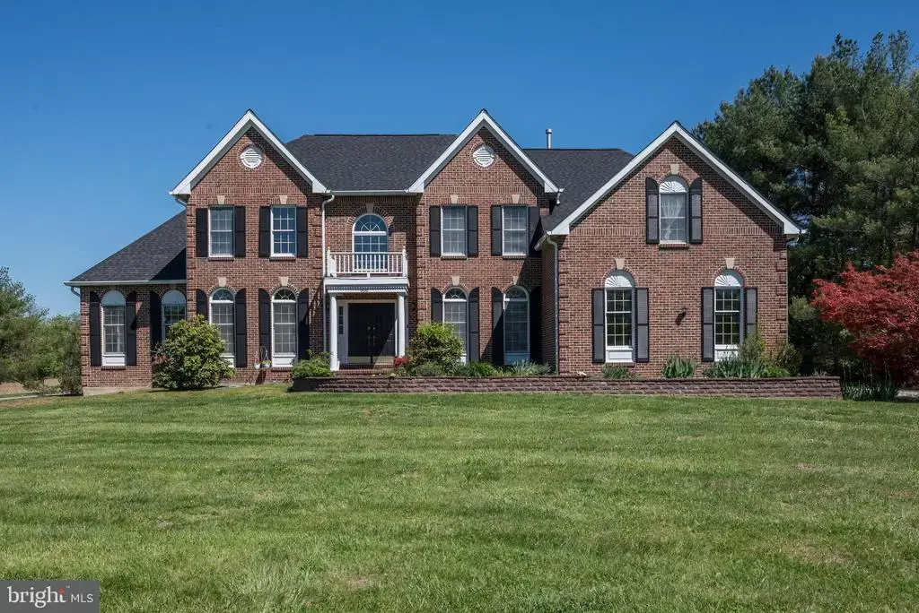 606 Mcelwee Rd, MOORESTOWN