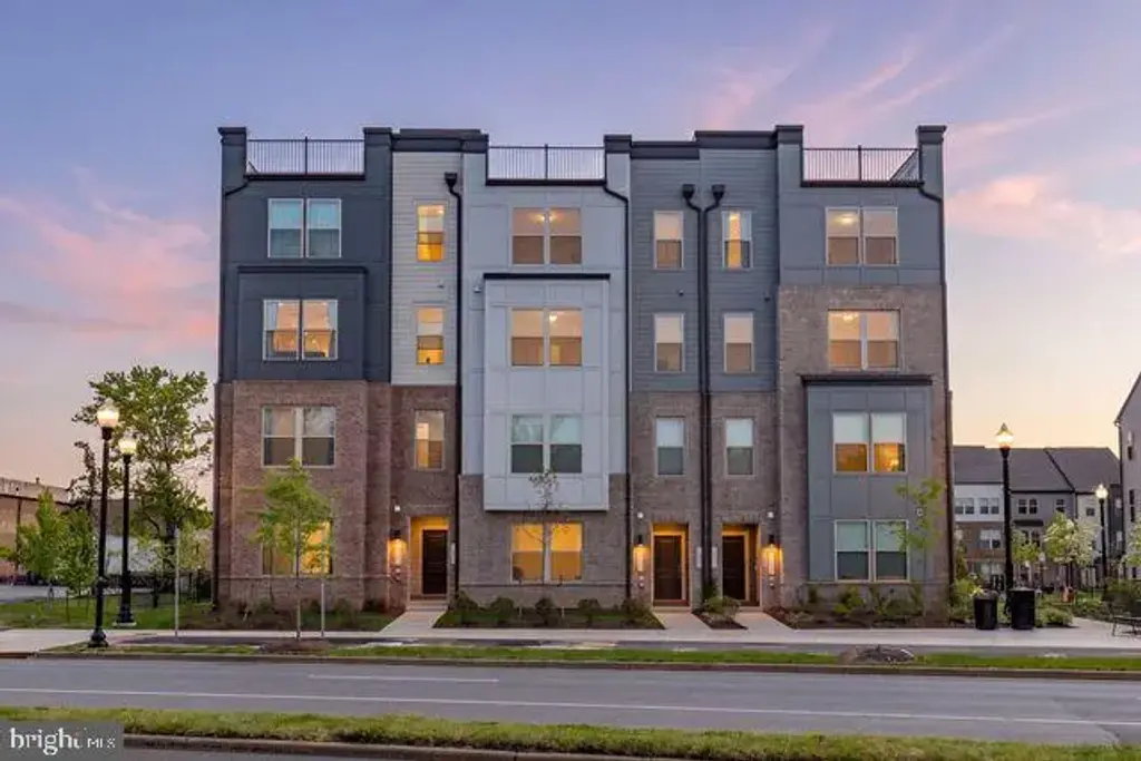 1147 Herndon Pkwy #110, HERNDON