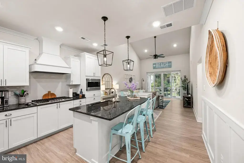 34168 Sanderling Dr, frankford