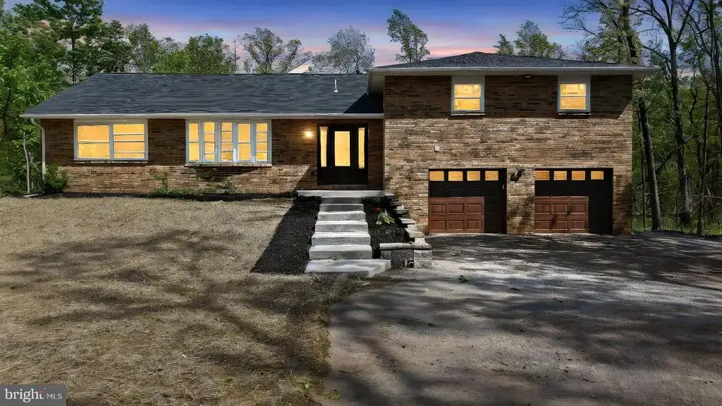 318 Marienstein Rd, OTTSVILLE