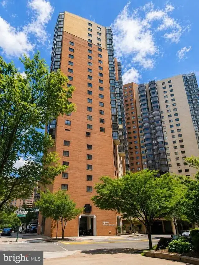 900 N Stafford St N #1917, Arlington
