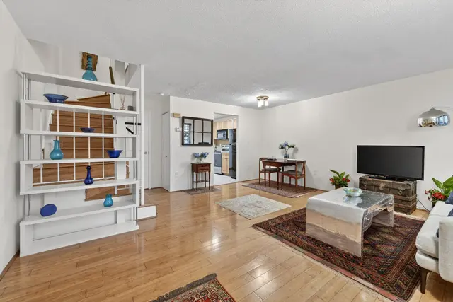 1107 Harvard St Nw #r, Washington