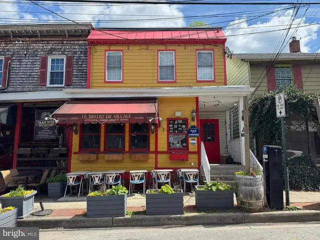 1609 Sulgrave Ave, Baltimore
