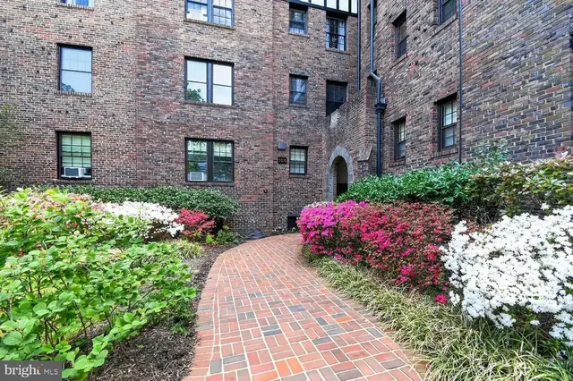 3016 Tilden St Nw #403, Washington