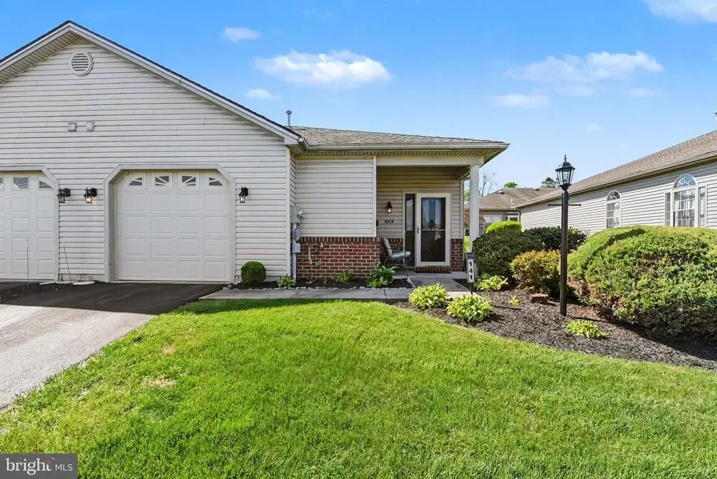 141 Leonard Ln, HARRISBURG