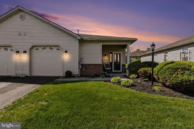 141 Leonard Ln, Harrisburg