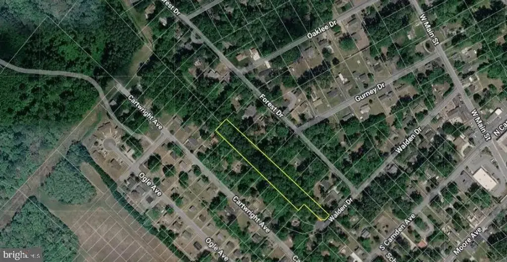 202 Walden Drive, FRUITLAND