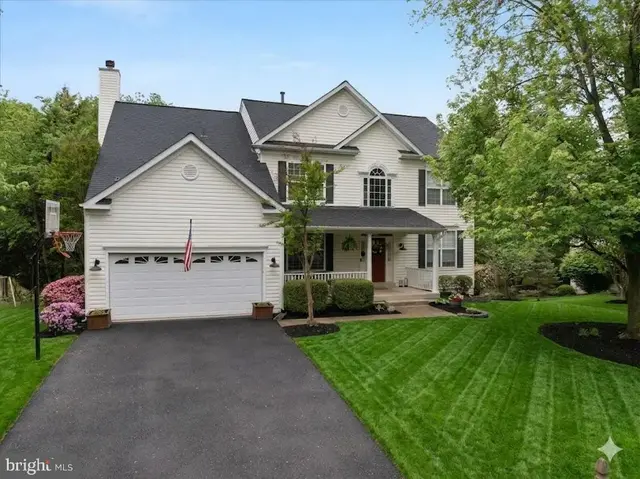 835 Santmyer Dr Se, Leesburg