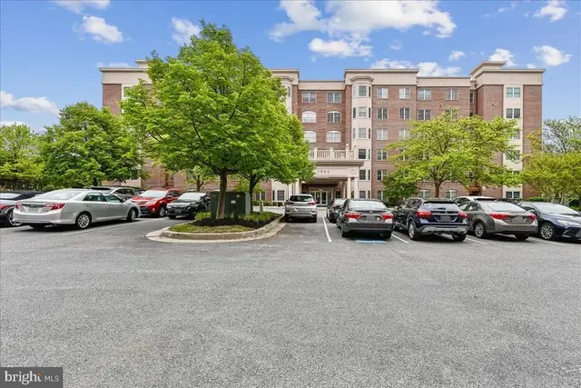 7902 Brynmor Ct #101, Pikesville