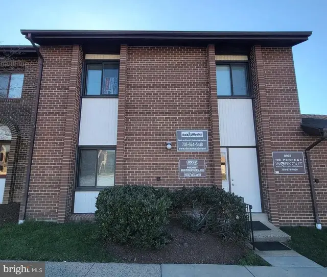 8992 Fern Park Dr #6, Burke