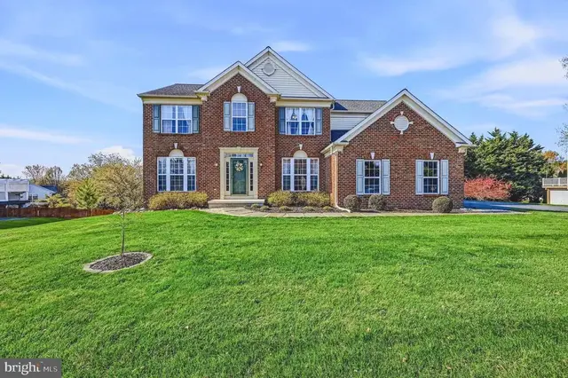 712 Willington Square Way, Newark