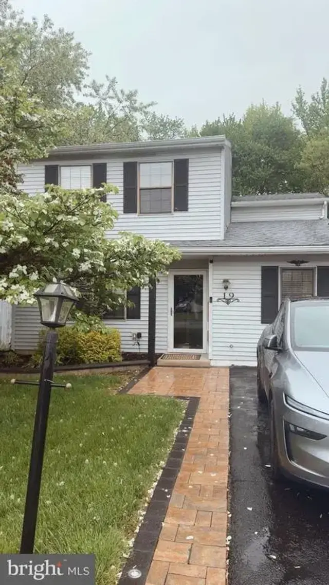 19 Beacon Ln, New Castle