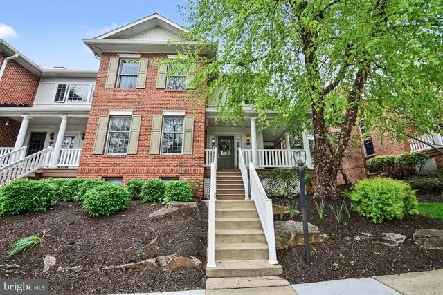 417 Vineyard Ln, Downingtown