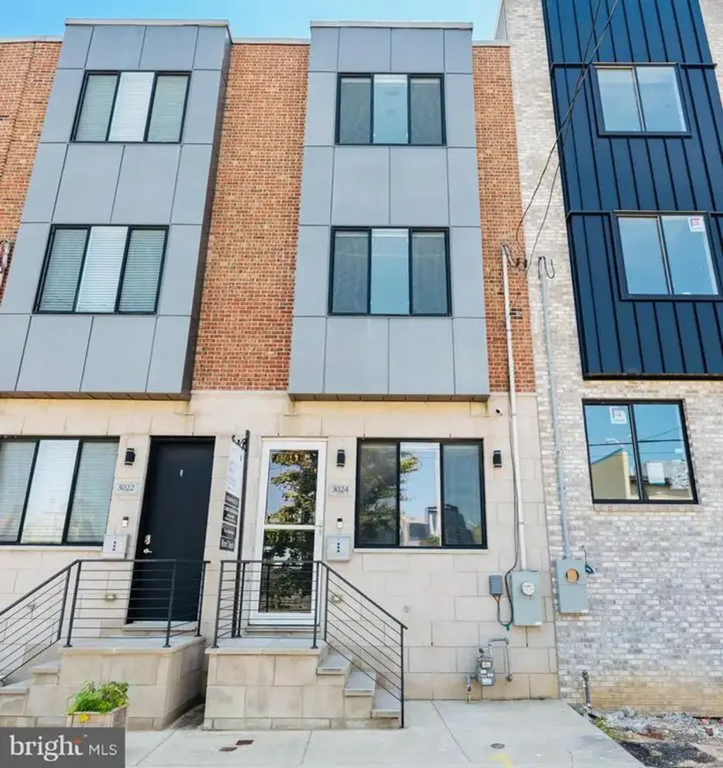 3024 Titan St, PHILADELPHIA