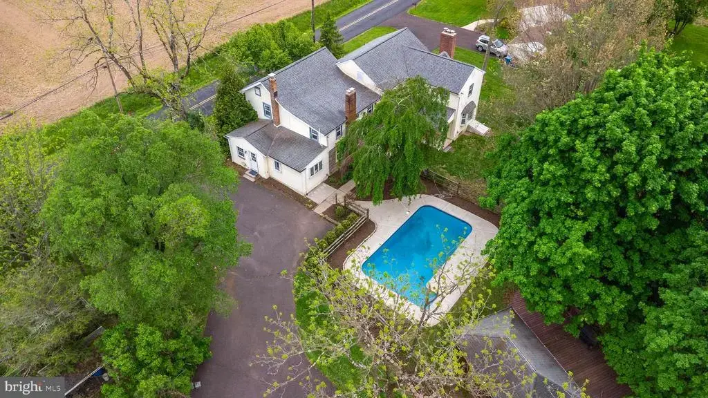 1320 Branch Rd, PERKASIE