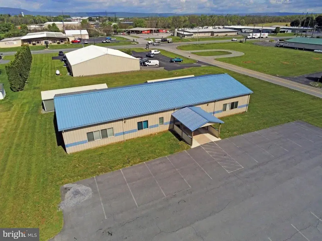 201 Sunset Blvd E, CHAMBERSBURG