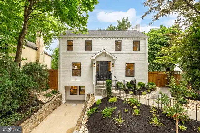 7928 16th St Nw, Washington