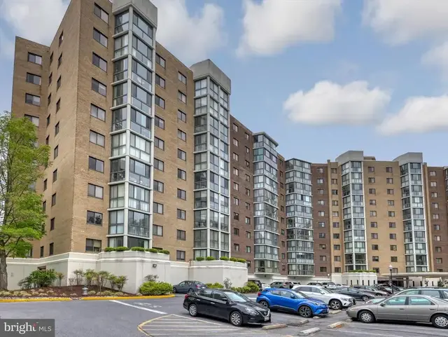 15115 Interlachen Dr #3-1012, Silver Spring