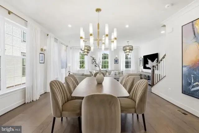 12558 Oviation Dr, Fairfax