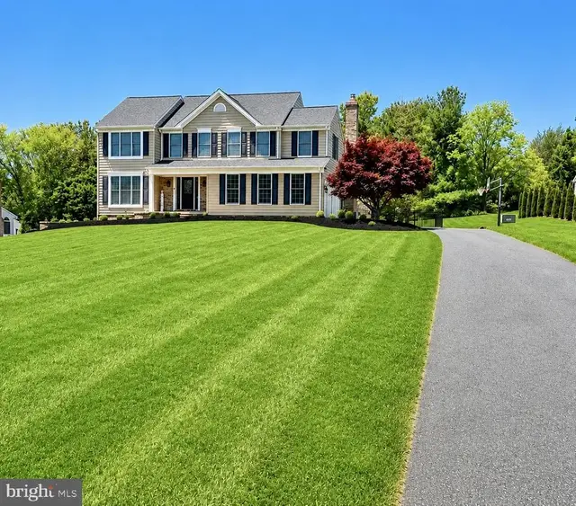 1720 Ingleside Rd, Forest Hill