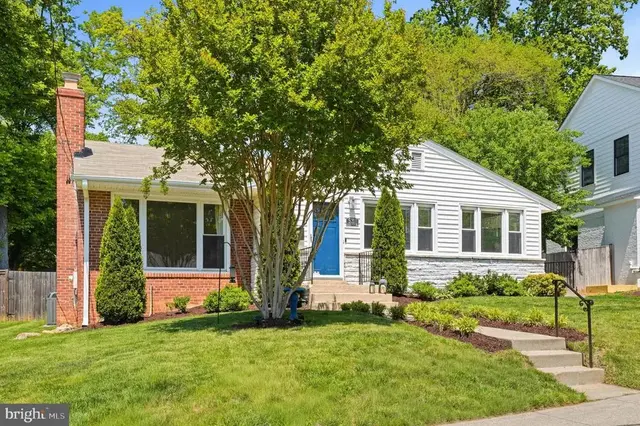 5211 Flanders Ave, Kensington