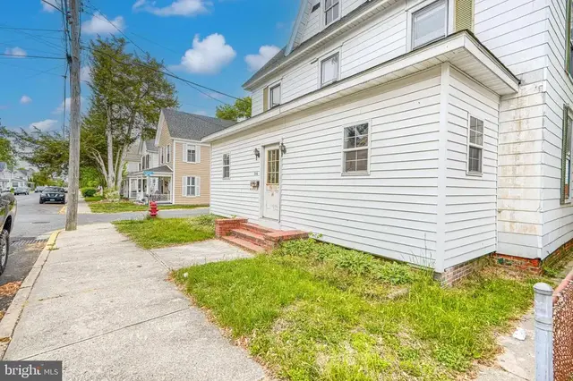 316 W End Ave, Cambridge
