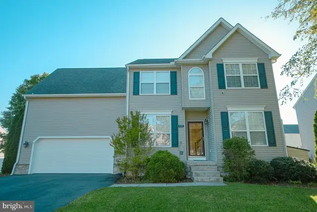 151 Redstone Ct, Felton