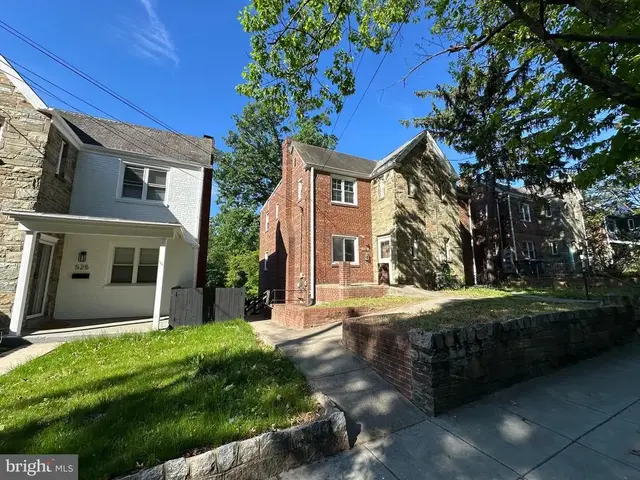 521 Oakwood St Se, Washington