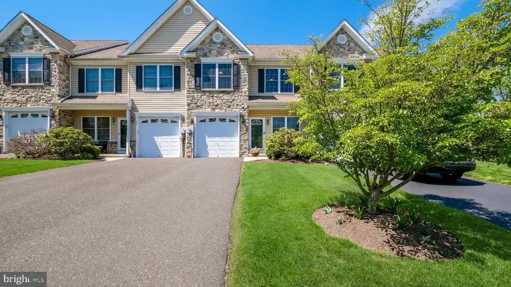23 Woodspring Cir, SELLERSVILLE