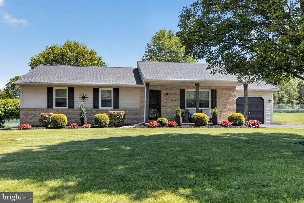 1611 Sleepy Hollow Rd, QUAKERTOWN