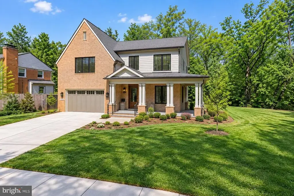 7601 Maryknoll Ave, BETHESDA