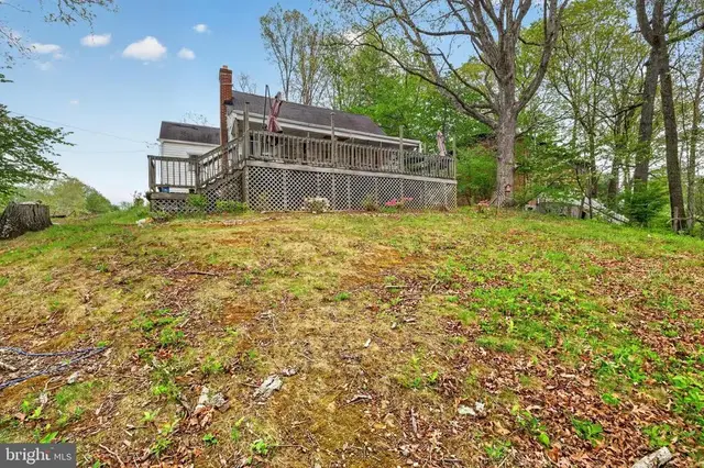 1390 Roanoke St, Christiansburg
