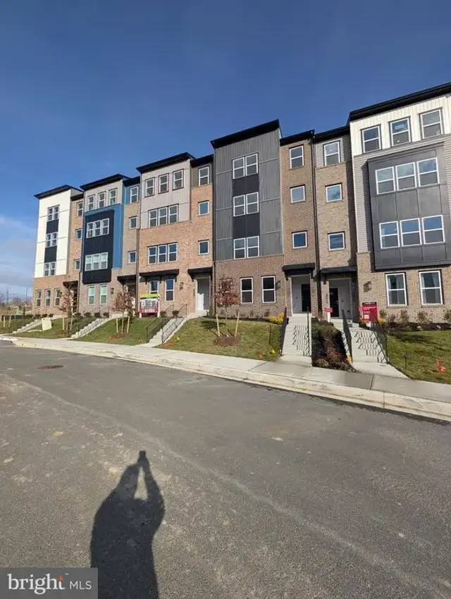 9926 Sir Barton Way Way #a, Laurel
