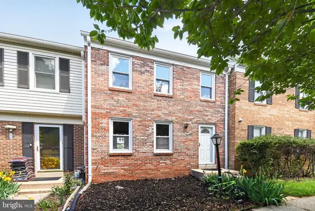 220 Pender Pl, Rockville