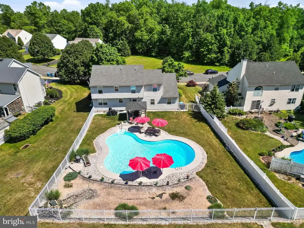 2365 Willow Stream Dr, QUAKERTOWN