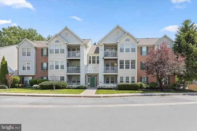 7907 Valley Manor Rd #h, Owings Mills