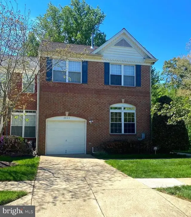 2011 Woodshade Ct, Bowie