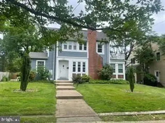 4605 Davidson Dr, Chevy Chase