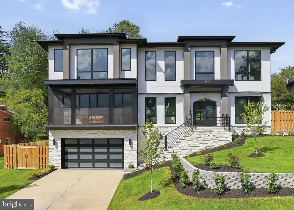 6514 Byrnes Dr, MCLEAN