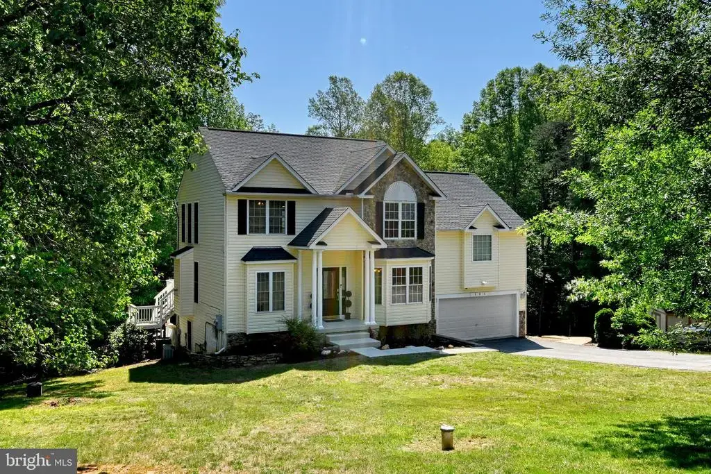 121 Brounaugh Ln, MINERAL