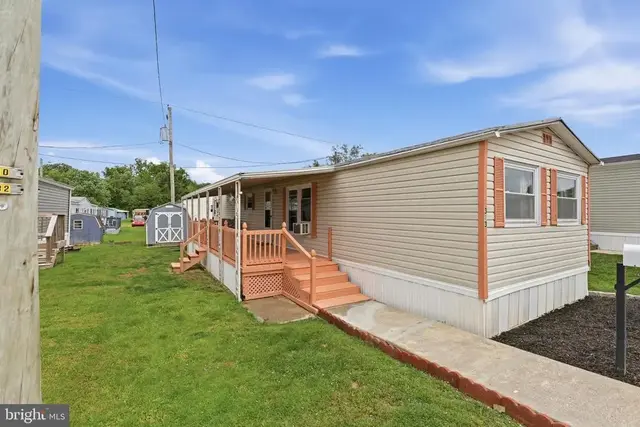 313 Delta Rd, Wilmington