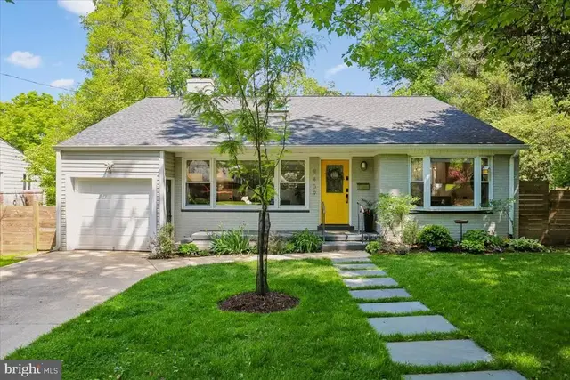 9409 Holland Ave, Bethesda