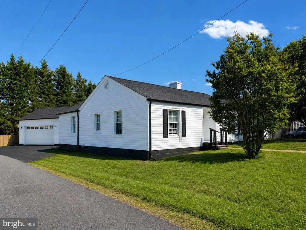 909 Hendrick St, CULPEPER